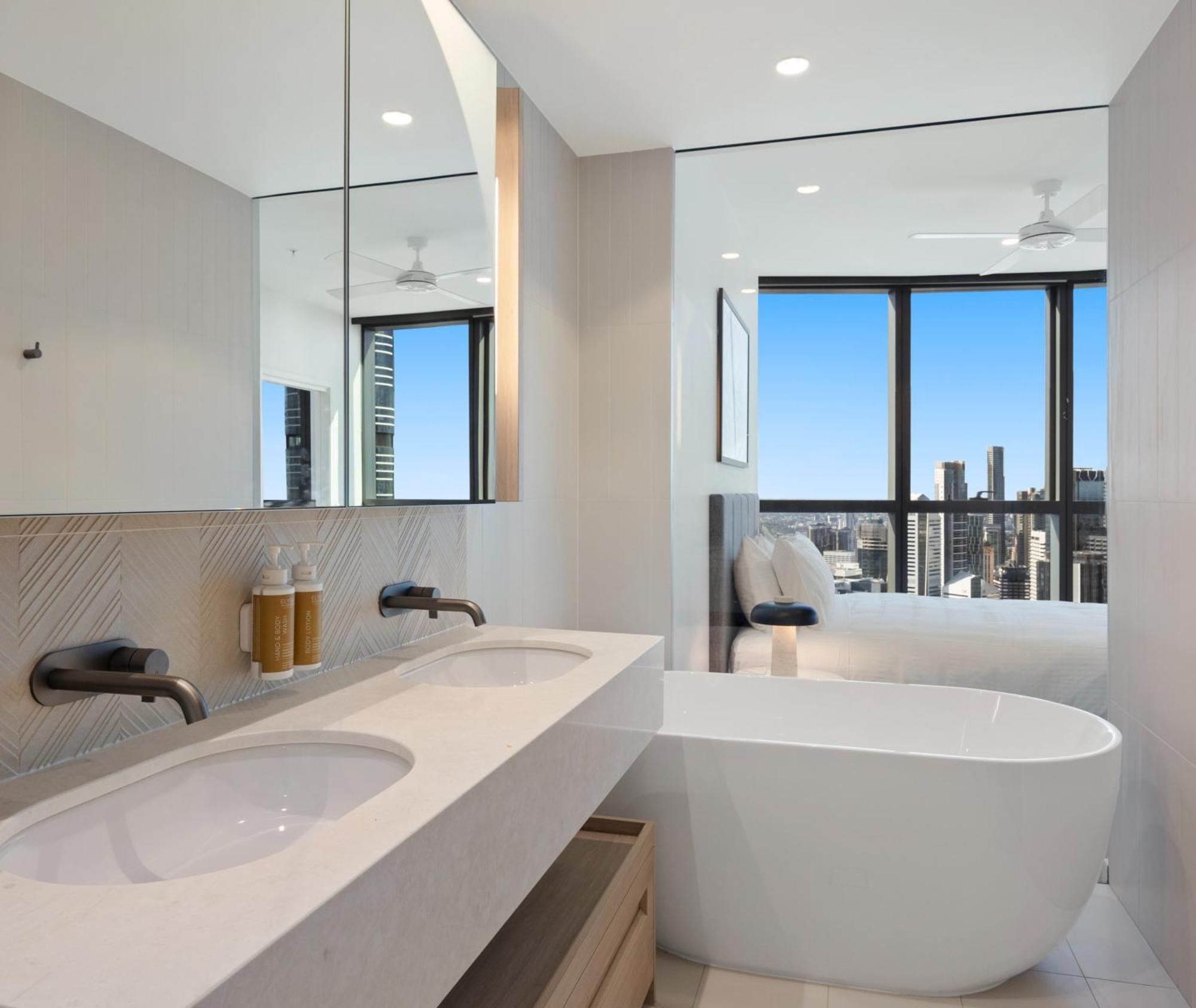 Aparthotel Queen's Wharf Residences