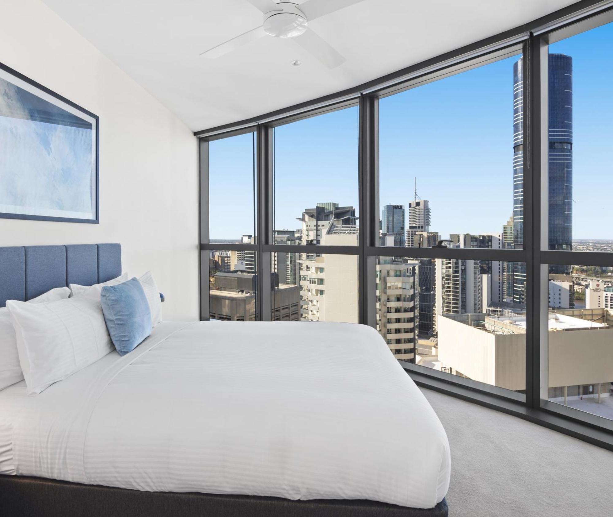 Aparthotel Queen's Wharf Residences